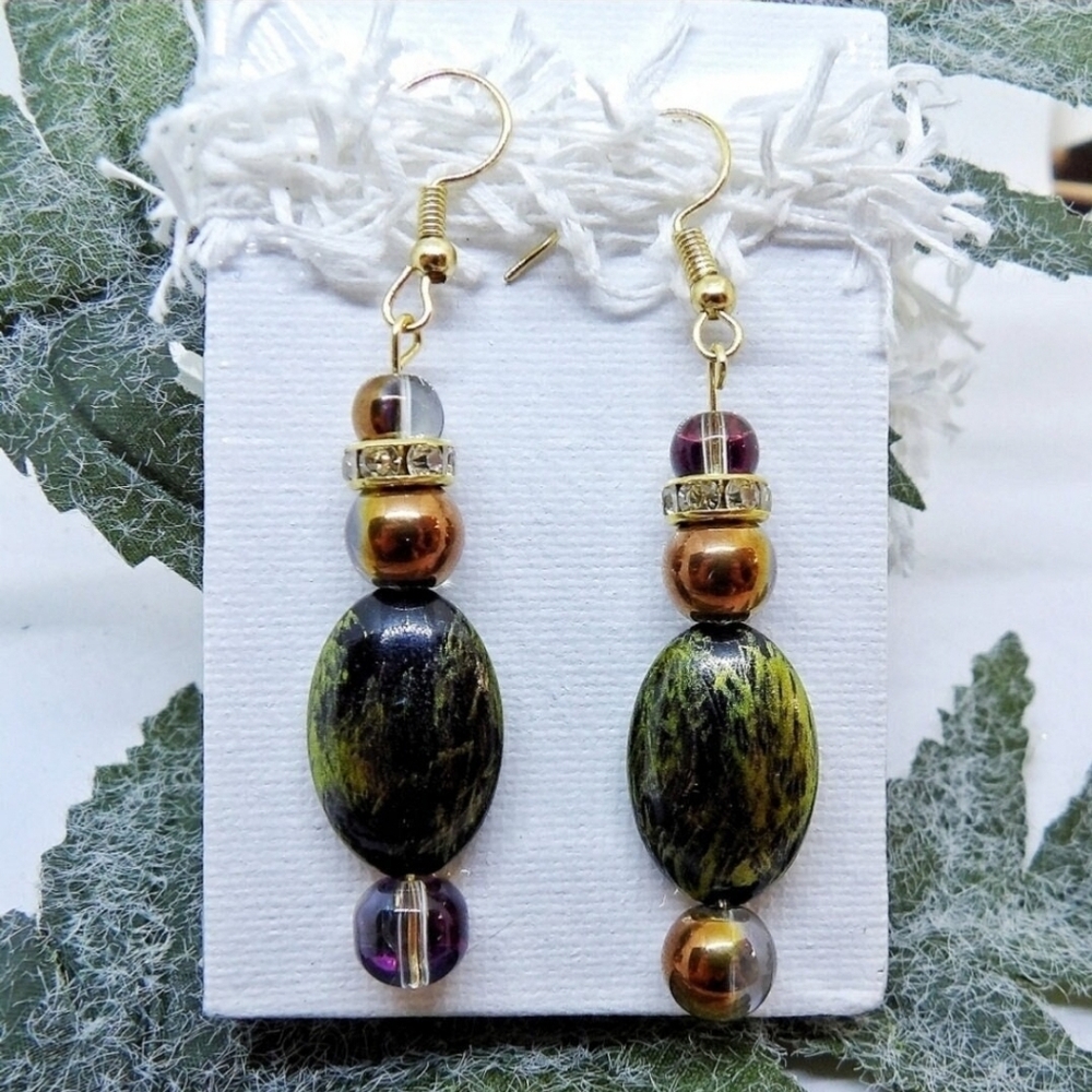 🆕️ Forest Green Metallic Earrings a1